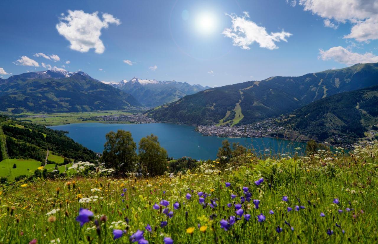 Dahoam By Sarina - Village Appartements Zell am See Eksteriør bilde