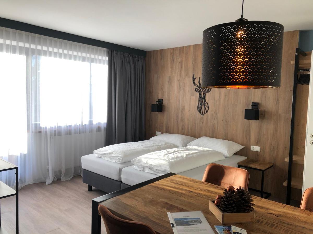Dahoam By Sarina - Village Appartements Zell am See Eksteriør bilde